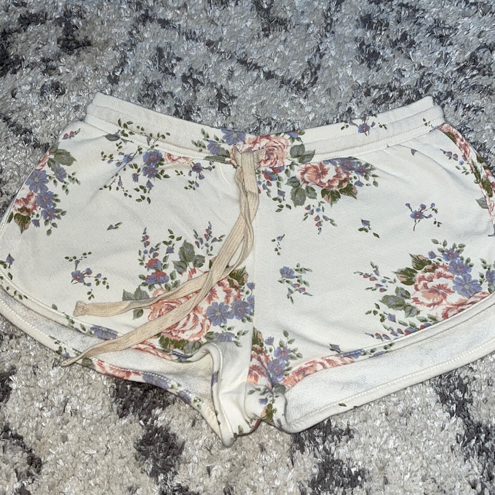 Lovestitch shorts